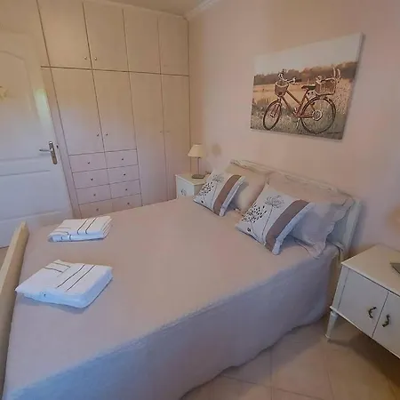 Apagio Apartman Argosztóli